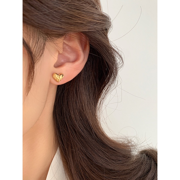 Đôi Khuyên Tai Hình Trái Tim Phong Cách Mới Mùa Hè 2023 Dành Cho Nữ