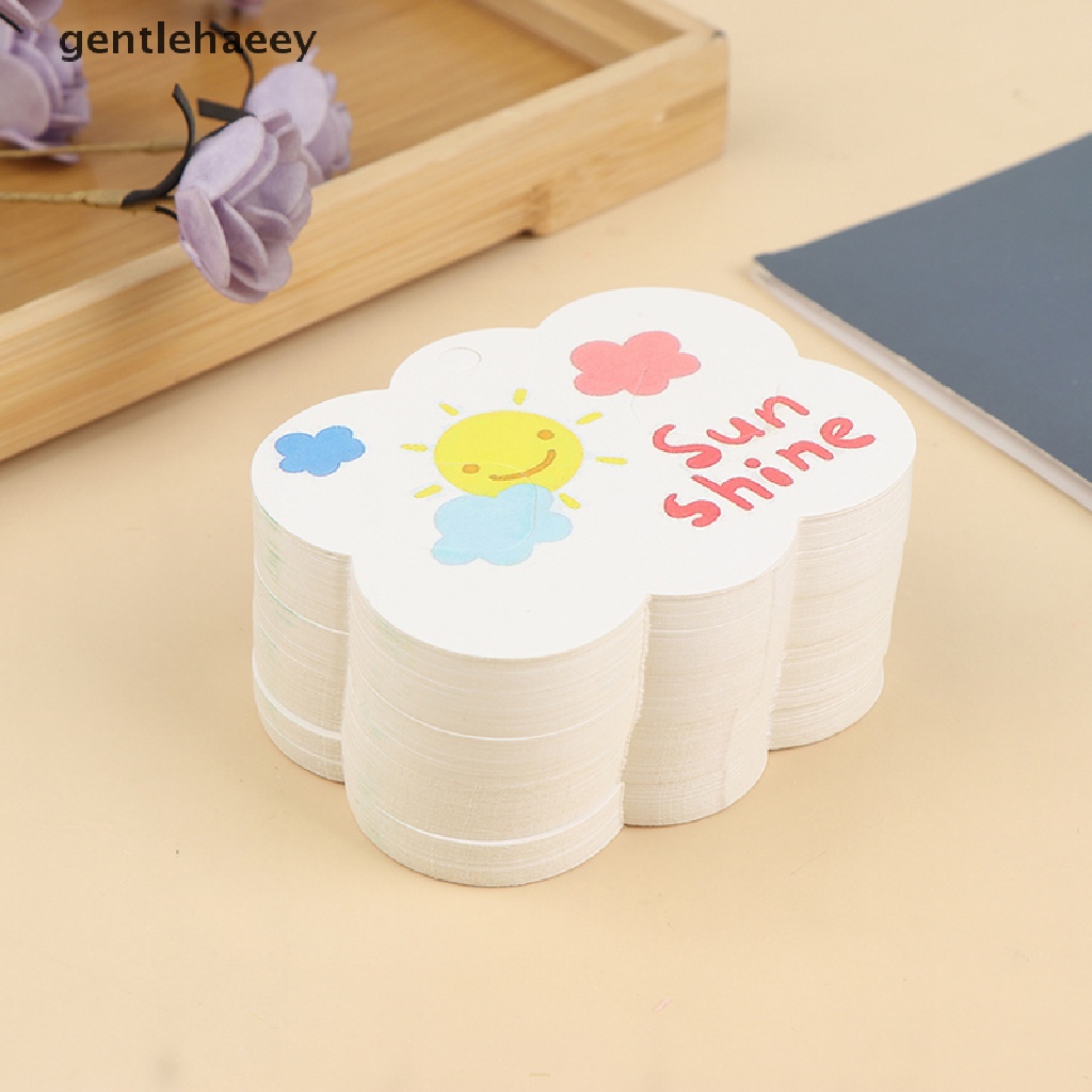 Set 50 Thẻ Kẹp Tóc Hình Đám Mây Bằng Giấy Kraft Trưng Bày