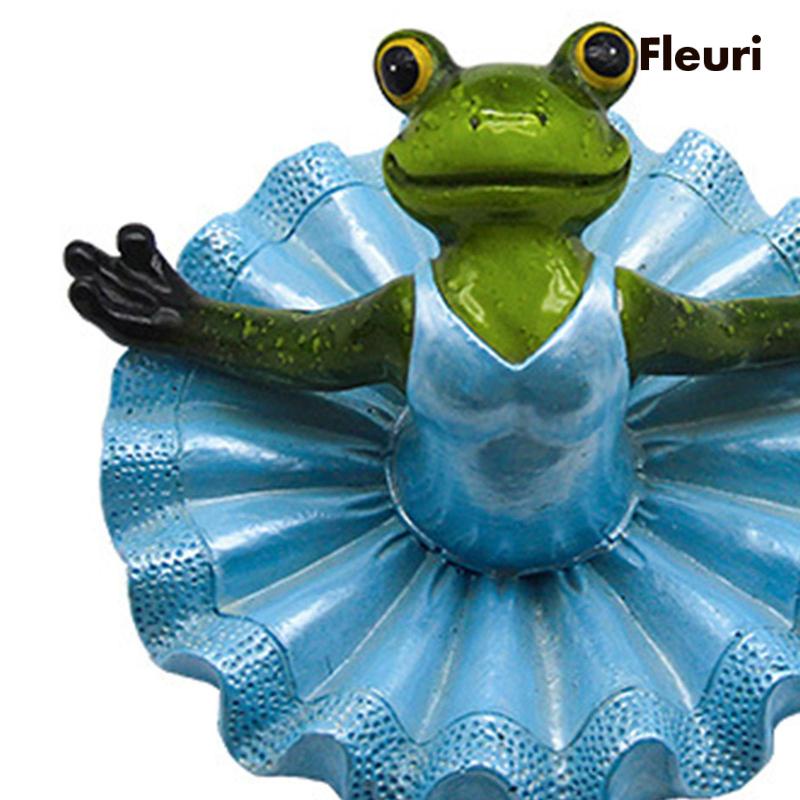 Ếch Nổi Trên Mặt Nước Bằng Nhựa Resin Dễ Thương Dùng Trang Trí Vườn