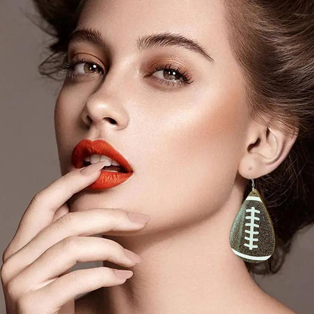 Bông Tai Thể Thao Hình Giọt Nước Bằng Acrylic W5I3