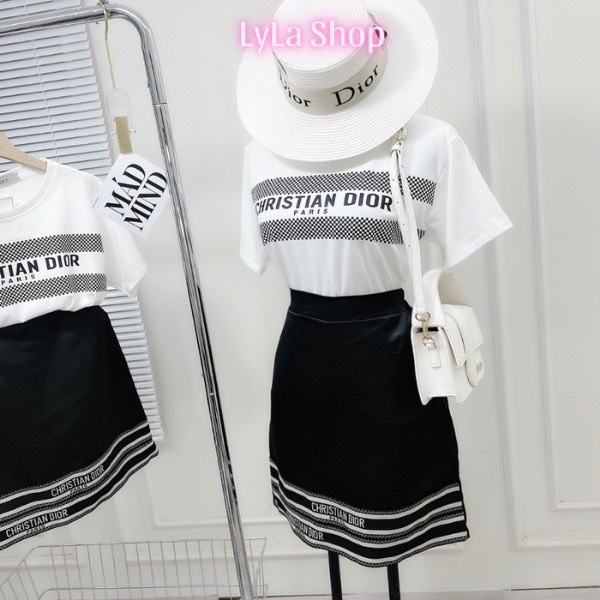 Chân váy nữ chất umi dày viền gấu thương hiệu sang chảnh siêu hot hè 2023