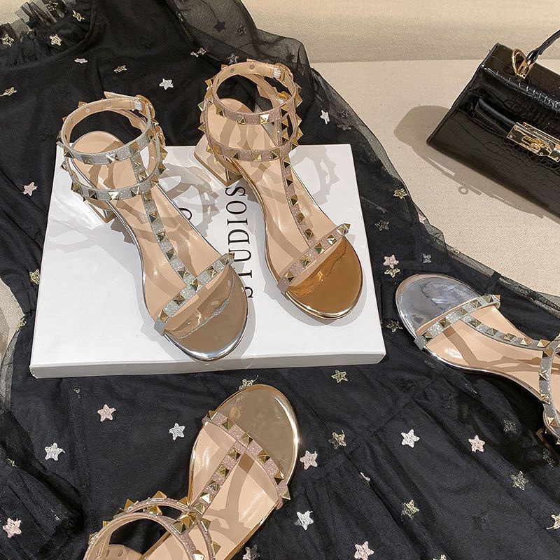 Giày Sandal Cao Gót Mùa Hè 2023 Đính Đinh Tán Đơn Giản Hợp Thời Trang Cho Nữ