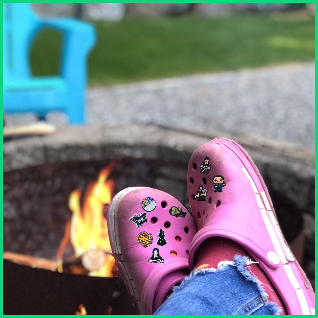 Wed Addams Set 26 Phụ Kiện Xăng đan Bằng PVC Trang Trí Guốc TV Series Peripheries Part Jinwvn Cho Nam Và Nữ