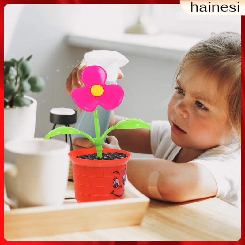 Bình Tưới Cây Bằng Nhựa Cho Bé