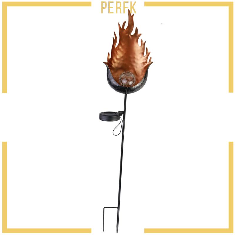 Đèn LED Hình Dạng Độc Đáo Dùng Trang Trí Lối Đi Sân Vườn