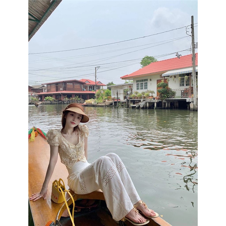 Đĩa Đựng Trà Sữa Phong Cách Trung Hoa Độc Đáo Và Đẹp Mắt