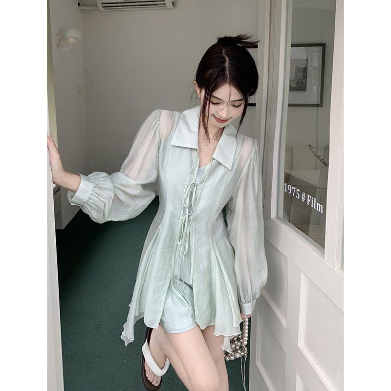 Bộ Áo Sơ Mi Mỏng Nhẹ Trong Suốt Chống Nắng Phối Quần Short Thời Trang Xinh Xắn Cho Nữ 6.27