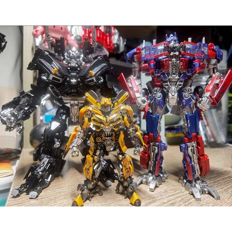 Mô Hình Đồ Chơi Robot Biến Hình Xe Hơi BAIWEI TW1026 SS14 LS09