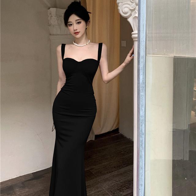 Đầm Hai Dây Ôm Dáng Vừa Vặn Phong Cách Hepburn Hoàng Gia Cao Cấp Quyến Rũ Cho Nữ