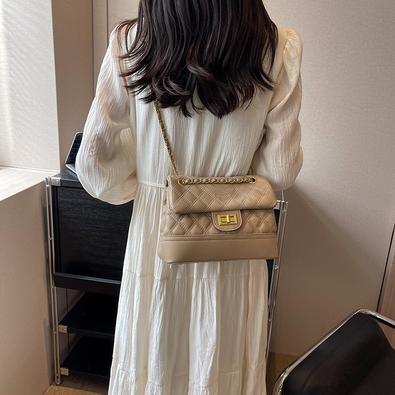 Túi Đeo Vai Sức Chứa Lớn Thêu Họa Tiết Thời Trang Mùa Hè 2023 Cho Nữ