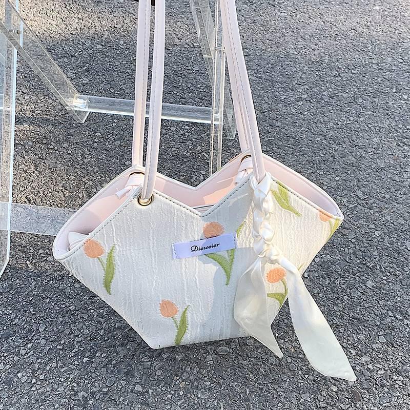 Túi tote Đeo Chéo Thời Trang Năm 2023 Cho Nữ