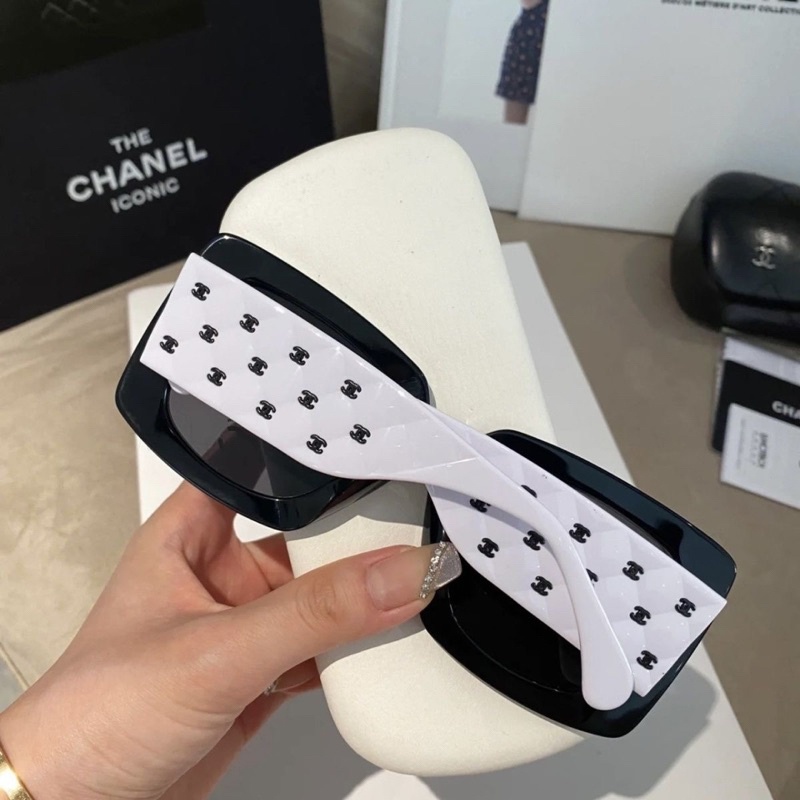 Kính Hiệu Vuông Sành Điệu Chữ X Hot 2024 Nhiều Màu Chàaa Neooooo KINHGIASI