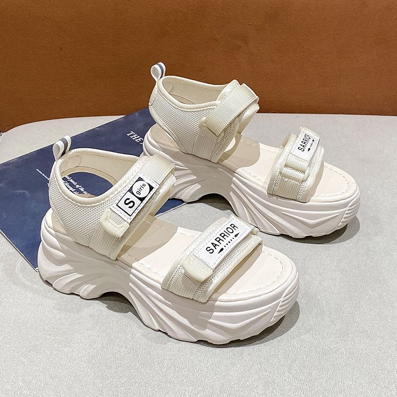 Xăng đan Thể Thao Đế Dày Quai Ruy Băng Mới Dành Cho Nữ