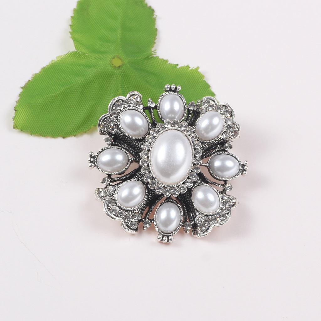 Ghim Cài Áo Đính Đá Pha Lê Phong Cách Baroque Cổ Điển