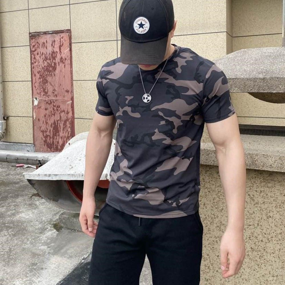Áo Thun Tay Ngắn Cổ Tròn Thoáng Khí In Họa Tiết Rằn Ri Thời Trang Mùa Hè Hàng Mới Dành Cho Bạn Nam