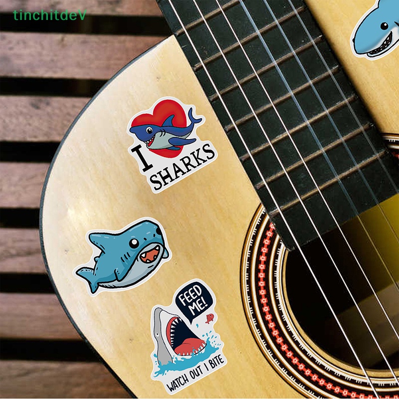 Bộ 50 Miếng Dán Hình Cá Mập Graffiti Dễ Thương Dùng Trang Trí Ván Trượt / Guitar / Sổ Tay