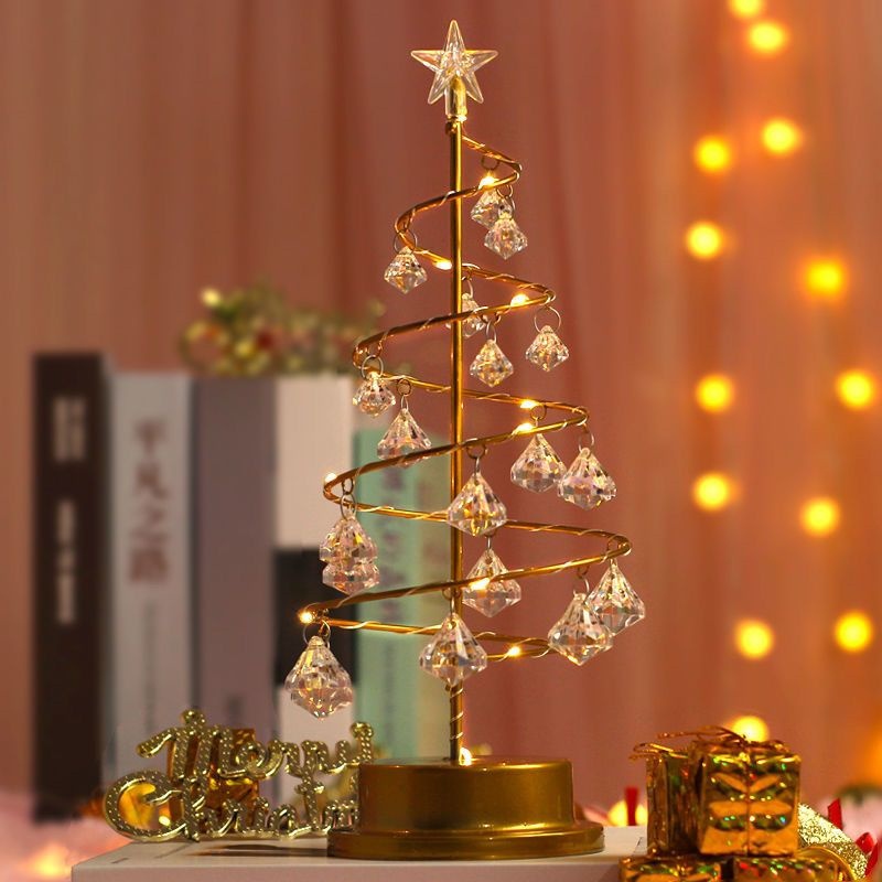 Cây Thông Giáng Sinh Có Đèn Led Độc Đáo