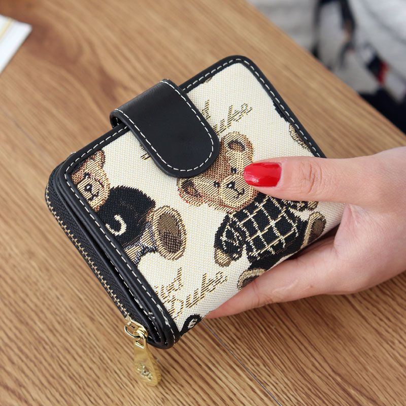 Ví Da Gấp Dáng Ngắn In Hình winnie the pooh Dễ Thương Đa Năng Thời Trang Cho Nữ