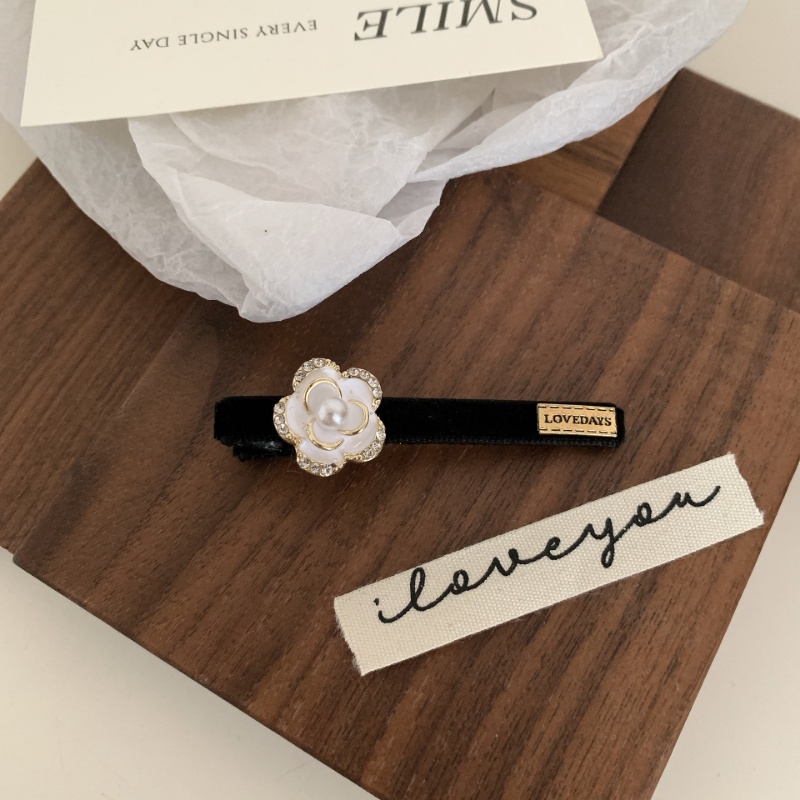 Kẹp Tóc Hình Hoa Trà Đính Ngọc Trai Thời Trang Sang Trọng Cho Nữ