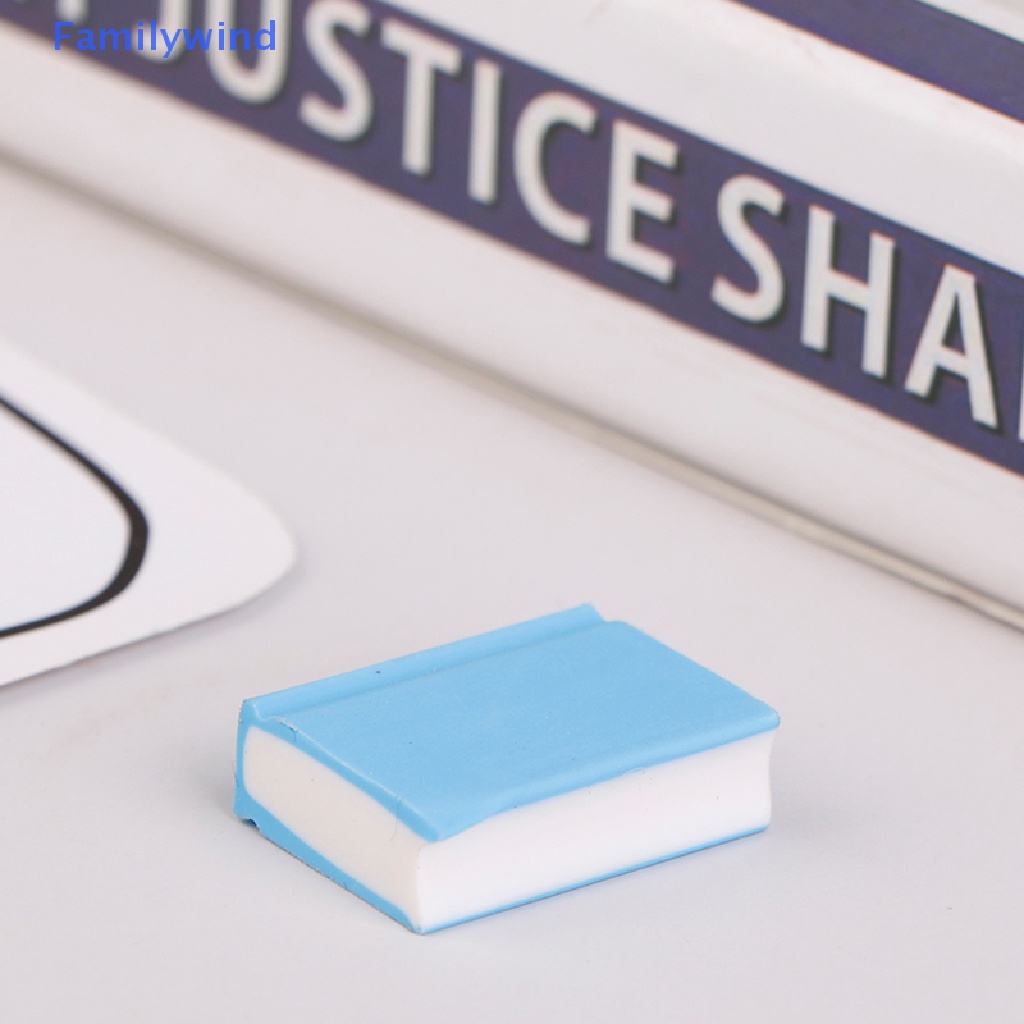 Set 4 Cuốn Sách Mini Tỷ Lệ 1 / 12 Dùng Để Trang Trí Nhà Búp Bê