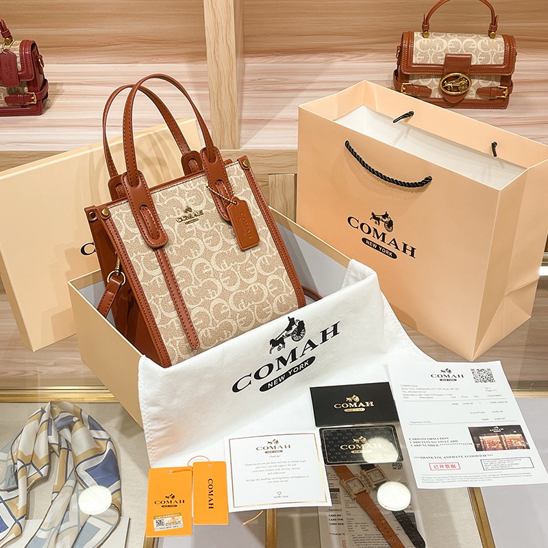 Túi Đeo Chéo Famy Thời Trang Mới 2023 Cho Nữ