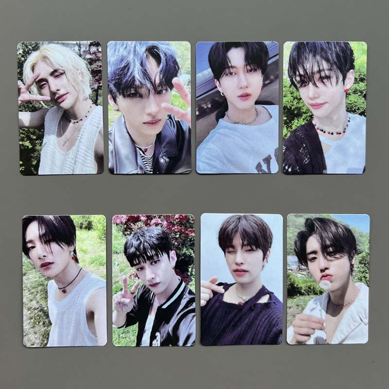 Hộp 8 Ảnh LOMO Card Nhóm Nhạc STRAY KIDS 3