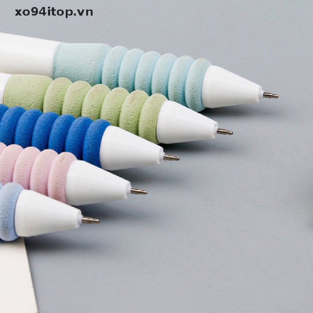 Set 5 Bút Bi Mực Đen Ngòi 0.5mm