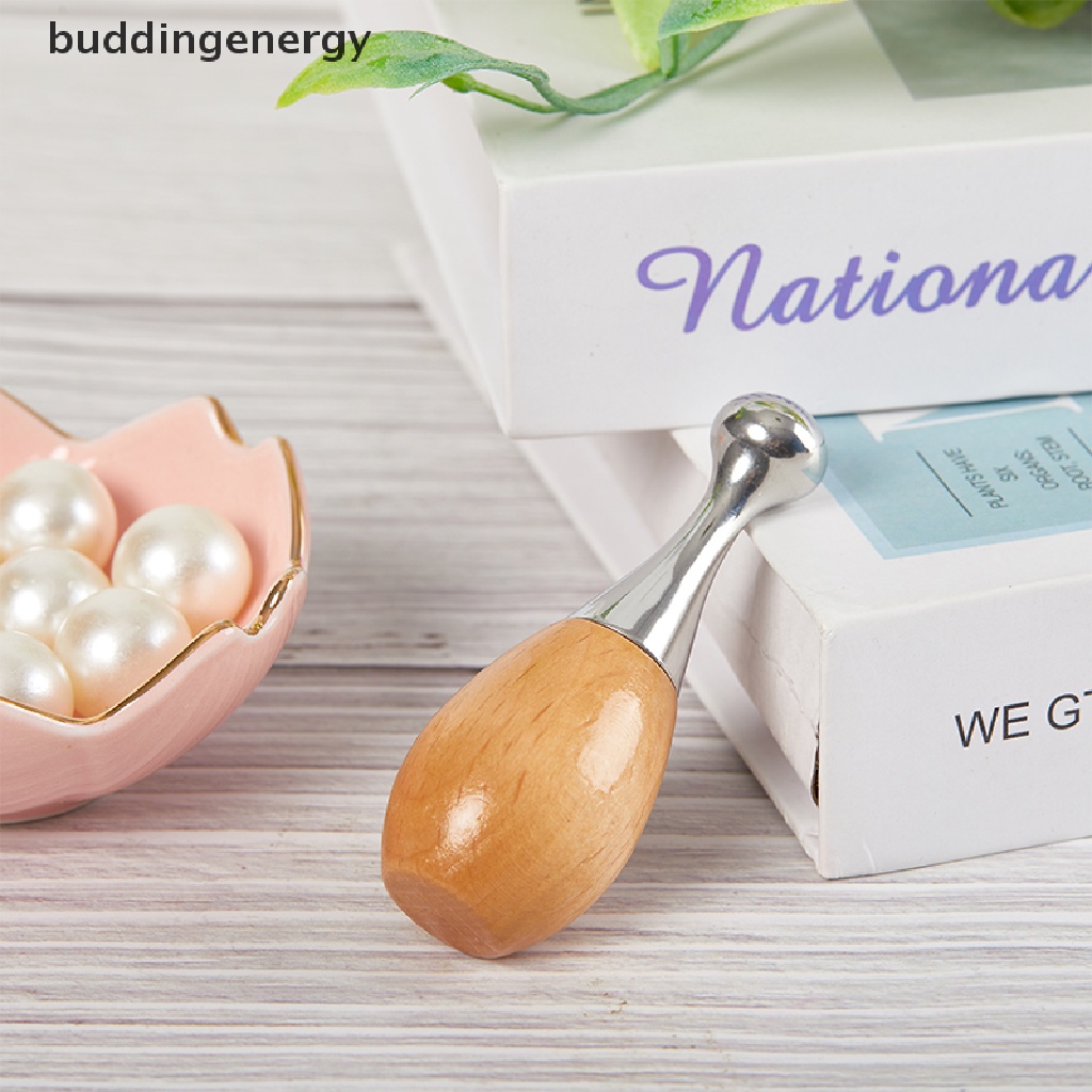 1 Cây Lăn Mát Xa Mắt Cầm Tay Bằng Thép Không Gỉ