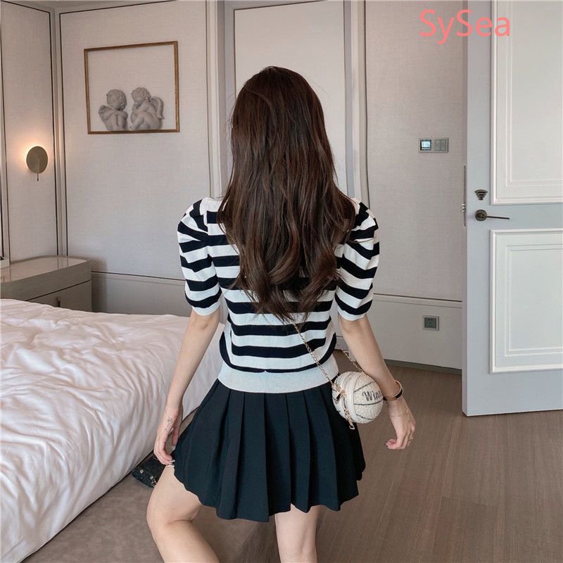 Áo Kiểu Tay Phồng Họa Tiết Kẻ Sọc Phong Cách Retro