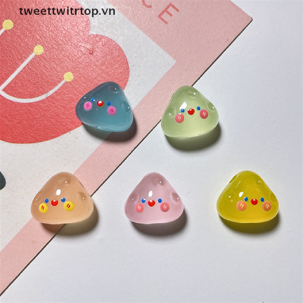 Set 5 Đồ trang trí Phô Mai Dạ Quang Dùng Để Trang Trí