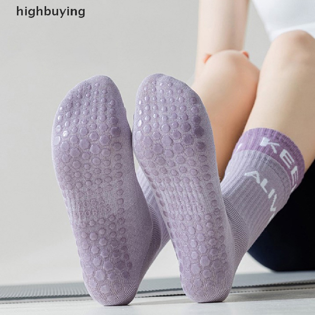 Đôi Vớ Thể Thao Thấm Hút Mồ Hôi Thoáng Khí Cho Nữ