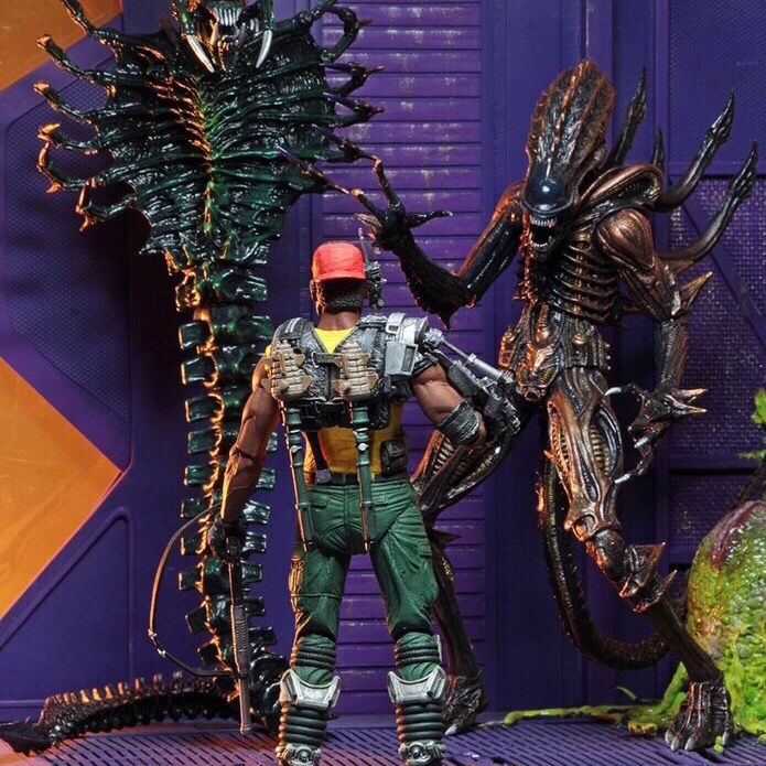 Mô Hình Nhân Vật Người Ngoài Hành Tinh 9YO4 Neca 51667 13th 13th