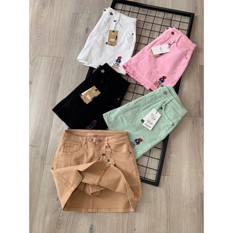 Chân Váy Jean Thêu Gấu W.h.o.a.u