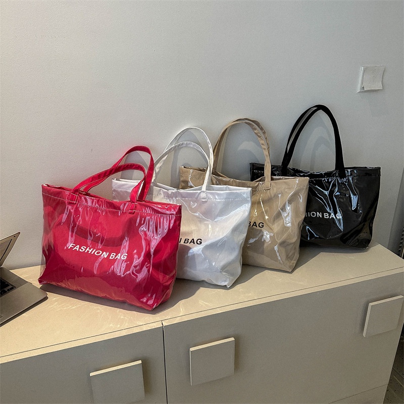 Túi Xách JASMIN NOIR Tote Cỡ Lớn Bằng PVC In Họa Tiết Đơn Giản Cho Nữ