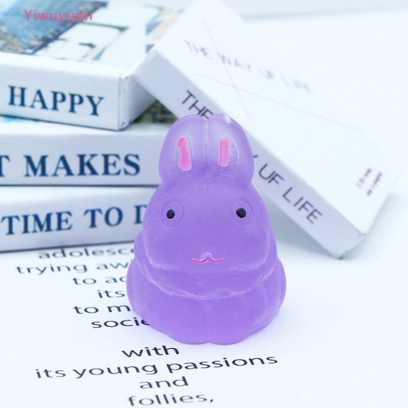 1 Thỏ Dạ Quang Trang Trí Phong Cảnh Mới