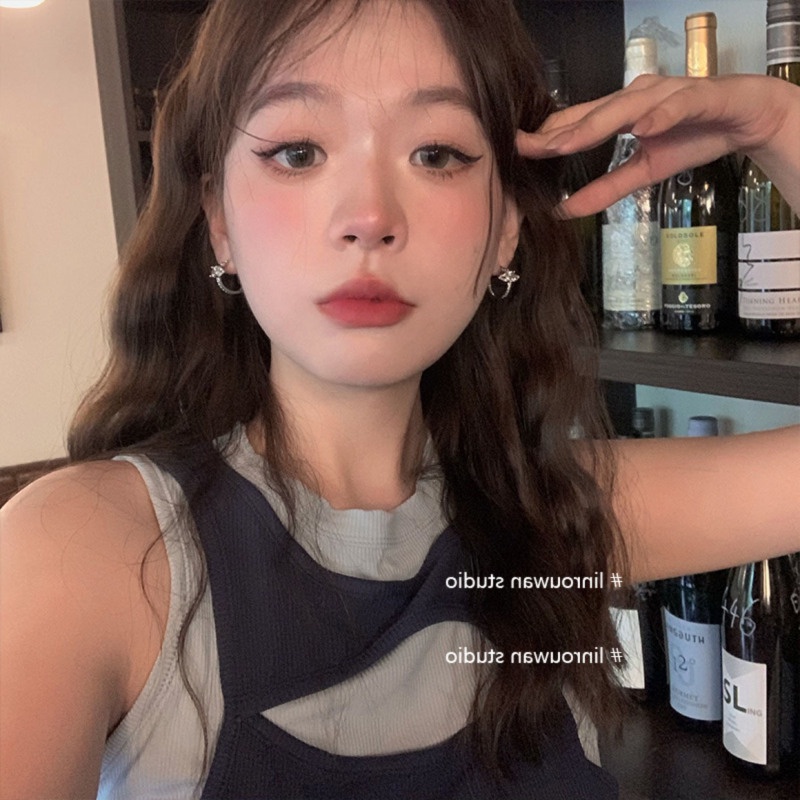 Khuyên Tai Chữ C Phong Cách retro Cao Cấp Thời Trang Mới 2023 Dành Cho Bạn Nữ