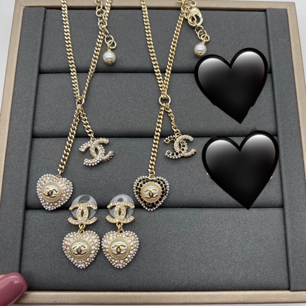 Bộ Vòng cổ + Bông Tai Hình Chữ love Đính Đá Sang Trọng 80287SD