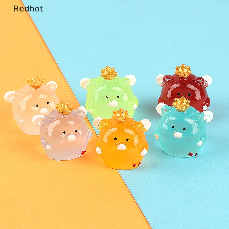 1 Mô Hình Chú Heo Đội Vương Miện Mini Bằng Nhựa Resin Phát Sáng Trang Trí Bảng Điều Khiển Xe Hơi