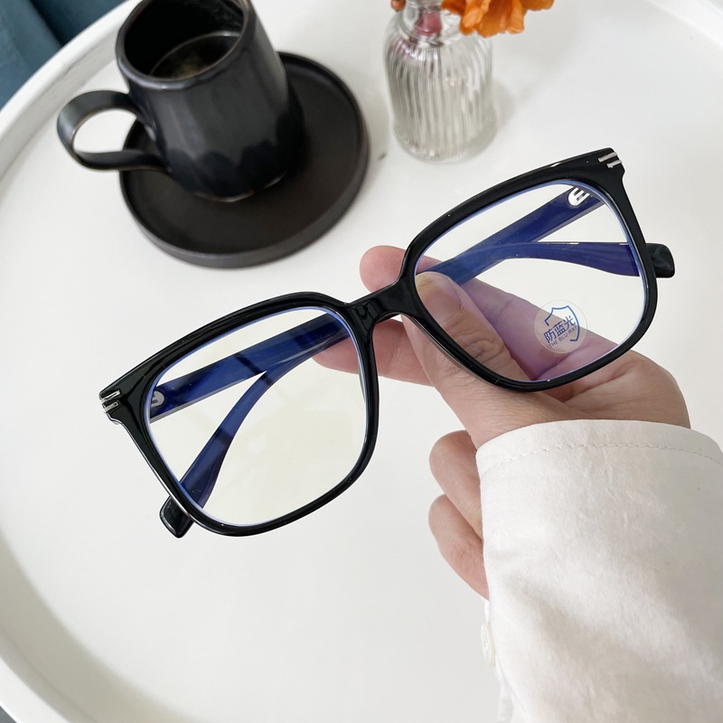 Kính Mát Tr90 Gọng Dày Chống Ánh Sáng Xanh Thiết Kế Mới Cho Cả Nam Và Nữ