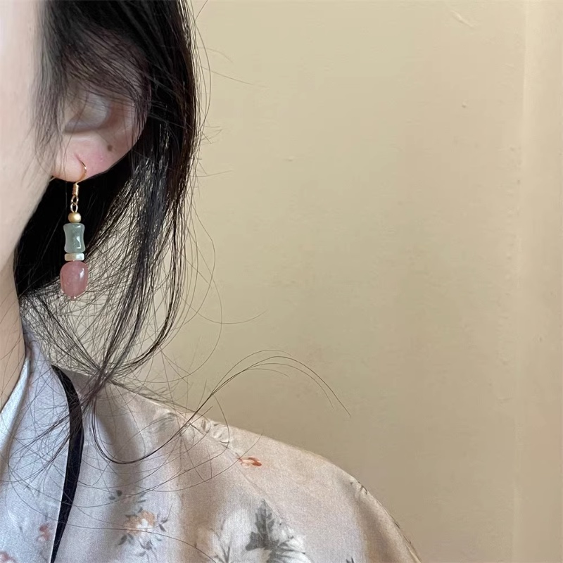 Khuyên Tai Kẹp Vành Tai Bằng Tre Đính Đá Ngọc Bích Phong Cách Trung Hoa Cổ Điển Sang Trọng