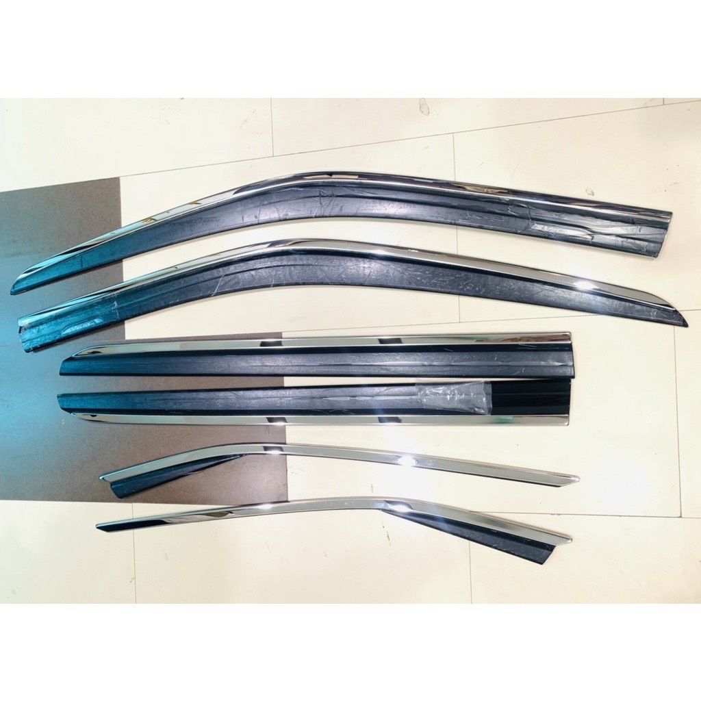 Vè che mưa Avanza 2022  Vè che mưa, viền che mưa xe Toyota Avanza 2022 loại chỉ INOX cao cấp 6 chi tiết