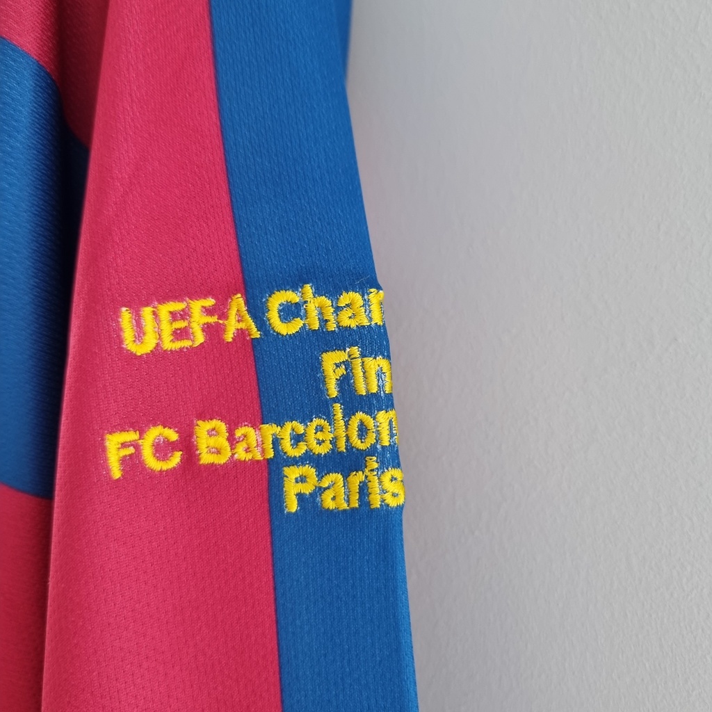 Áo Thun Bóng Đá Đội Tuyển Barcelona 05-06 / 06-07 Phong Cách retro
