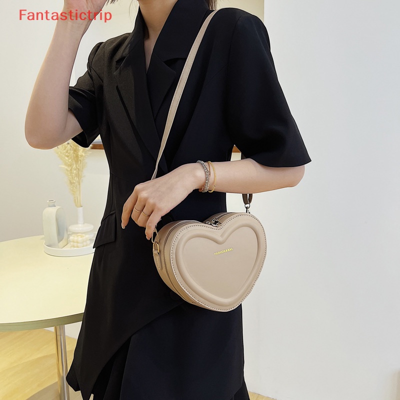 Túi Đeo Chéo Da PU Màu Trơn Hình Trái Tim Thời Trang Cho Nữ Mới