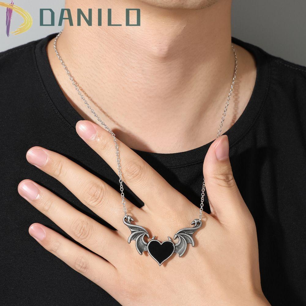Vòng Cổ Choker DANILO Mặt Hình Đầu Lâu Thập Giá Phong Cách Punk Hip Hop Đường Phố Cho Cặp Đôi