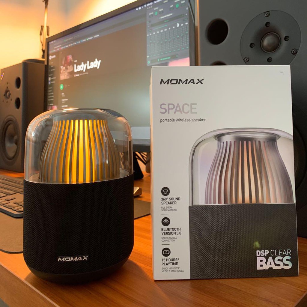 Loa bluetooth Momax Space True Wireless 360° đèn xung quanh