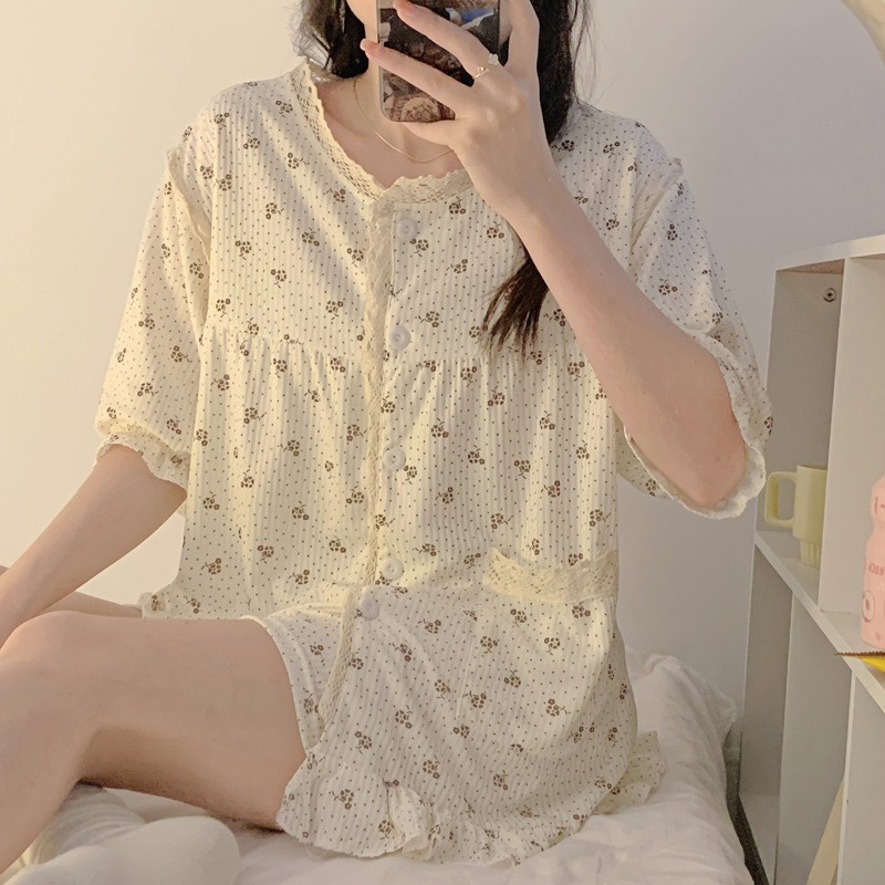 Bộ Đồ Ngủ Ngắn Tay Viền Ren Phong Cách Pháp Ngọt Ngào Mới Cho Nữ