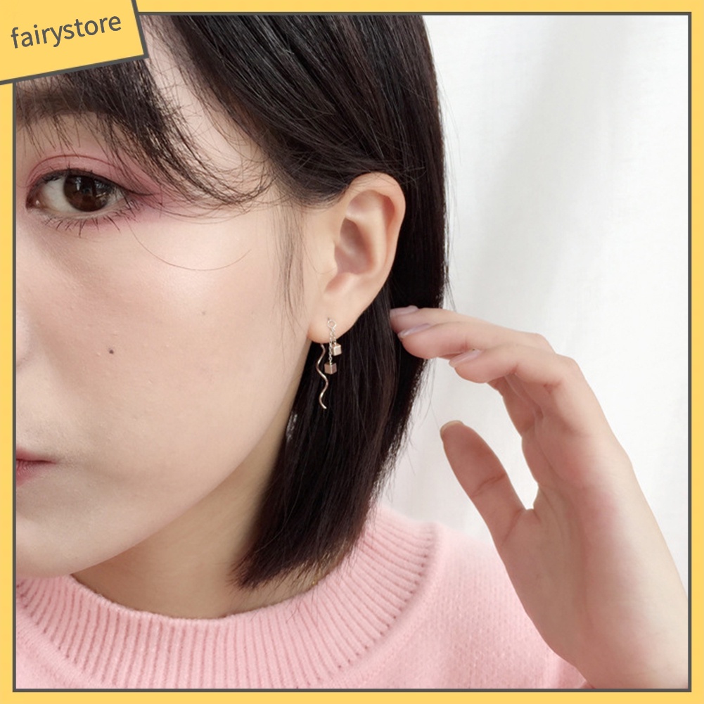 Bông Tai Hình Khối Tua Rua Thời Trang Dành Cho Nữ