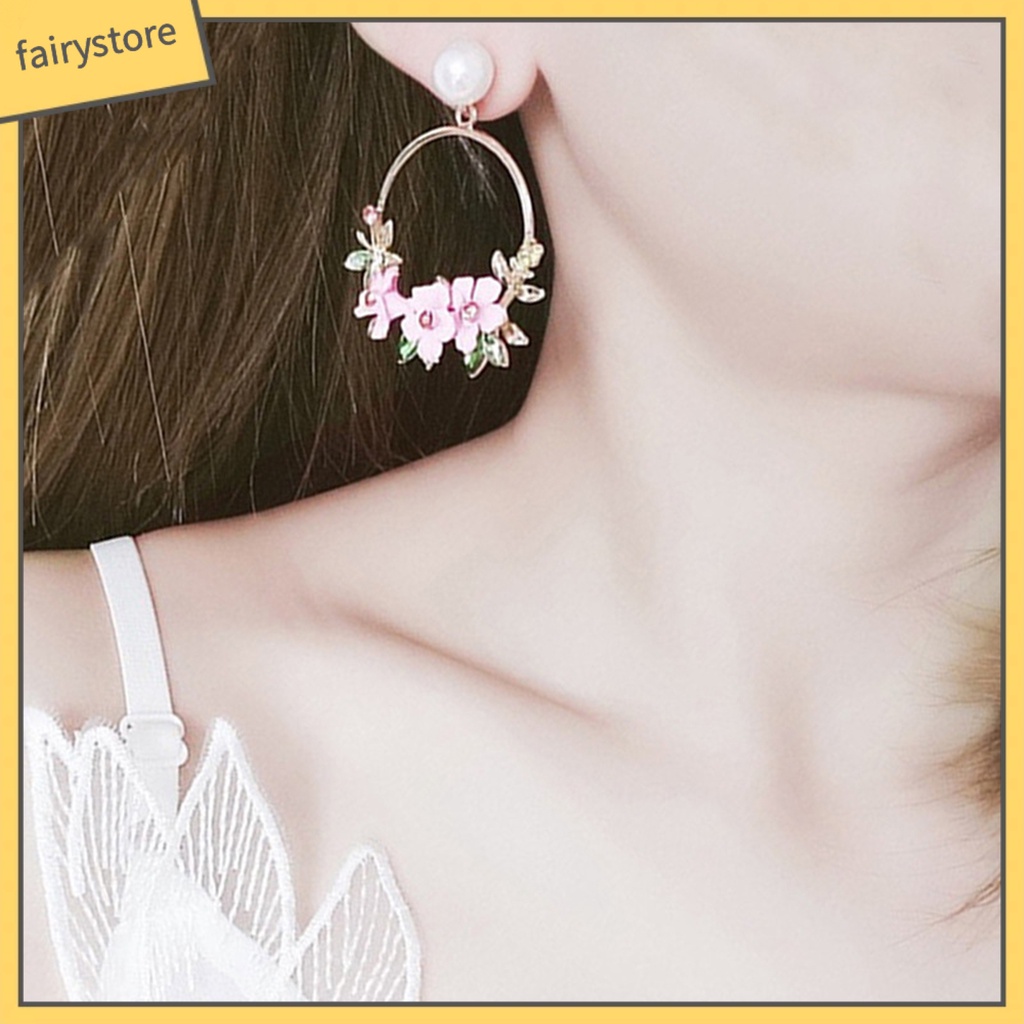 1 Đôi Bông Tai Tròn Đính Đá &amp; Ngọc Trai Giả Hình Hoa Dễ Thương