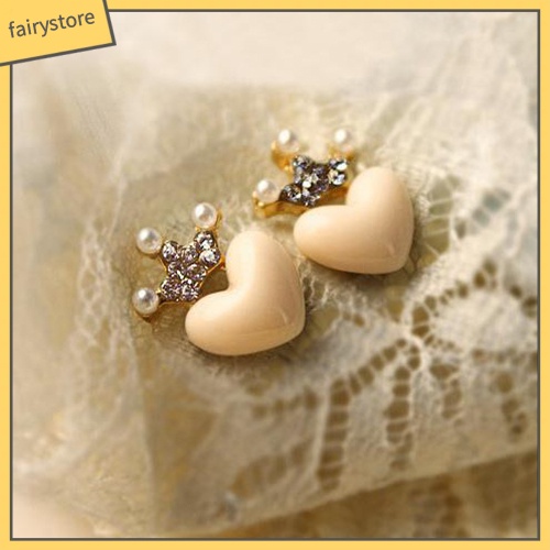1 Đôi Bông Tai Hình Vương Miện / Trái Tim Đính Ngọc Trai Giả Thời Trang Dành Cho Nữ