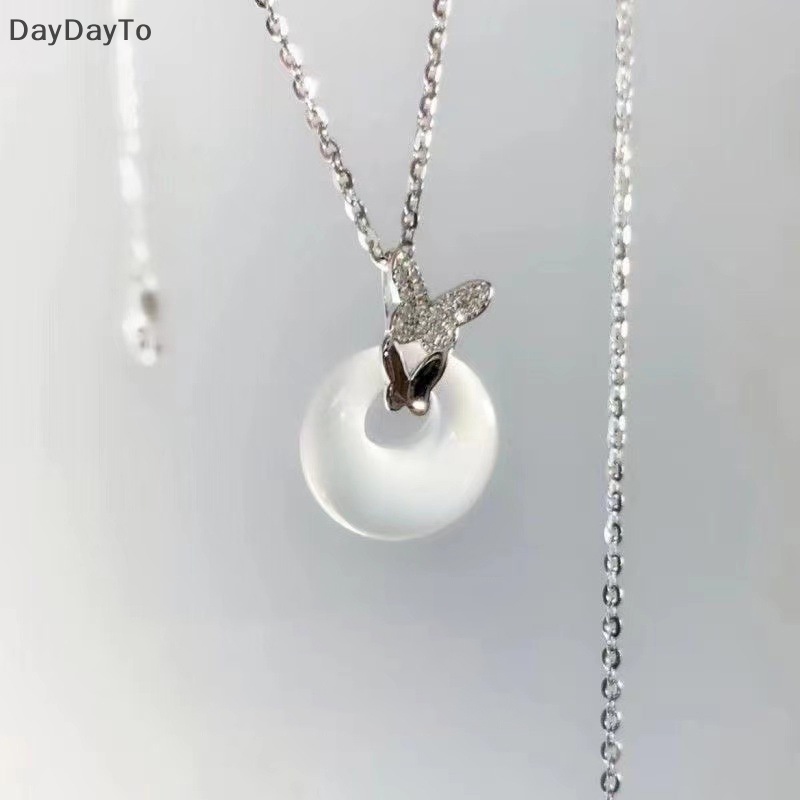 Vòng cổ Mặt Hình Bươm Bướm Đính Đá Ngọc Bích Thời Trang Cho Nữ